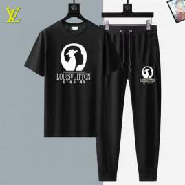 Picture of LV Shirt Pant Suits _SKULVM-5XL12yr33123530